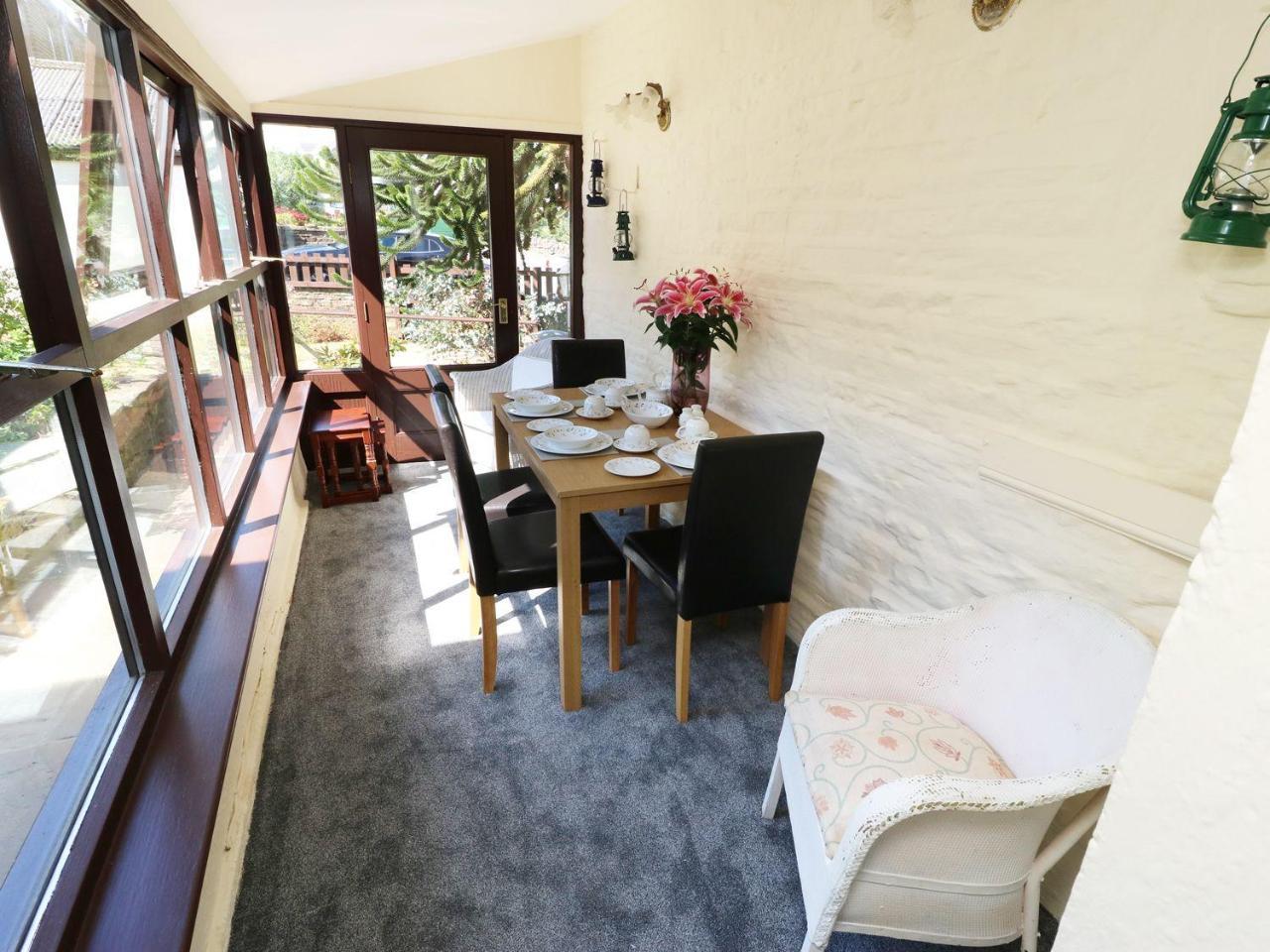 West End House Villa Bradford  Ngoại thất bức ảnh